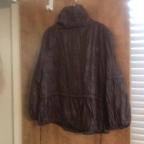 Zara Light Weight Jacket - Picture 6 of 6